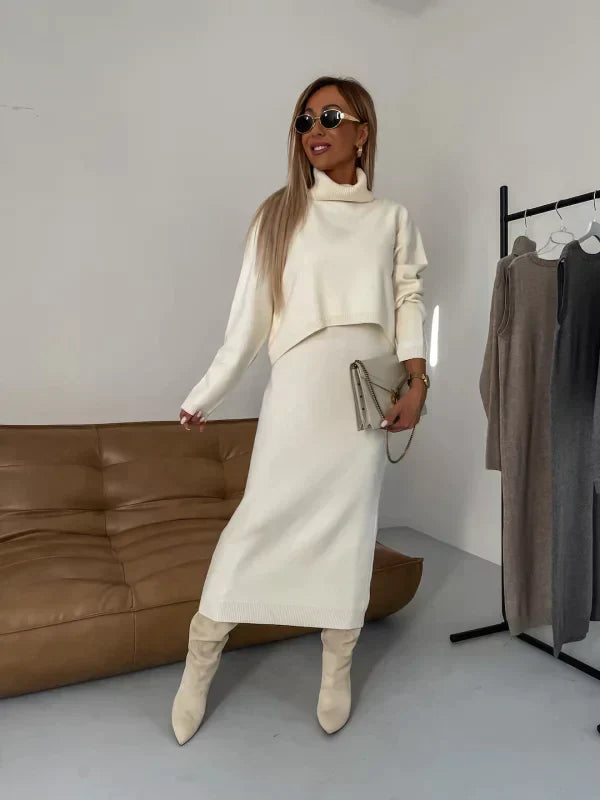 Kleid mit Rollkragenpullover