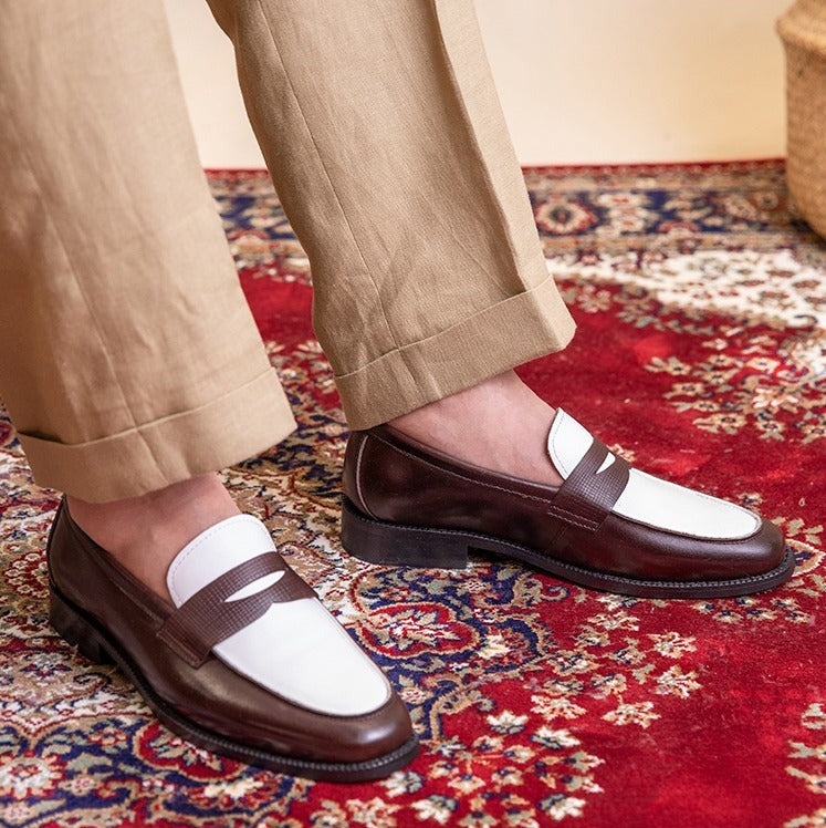 Paris Penny Loafers mit Kontrast