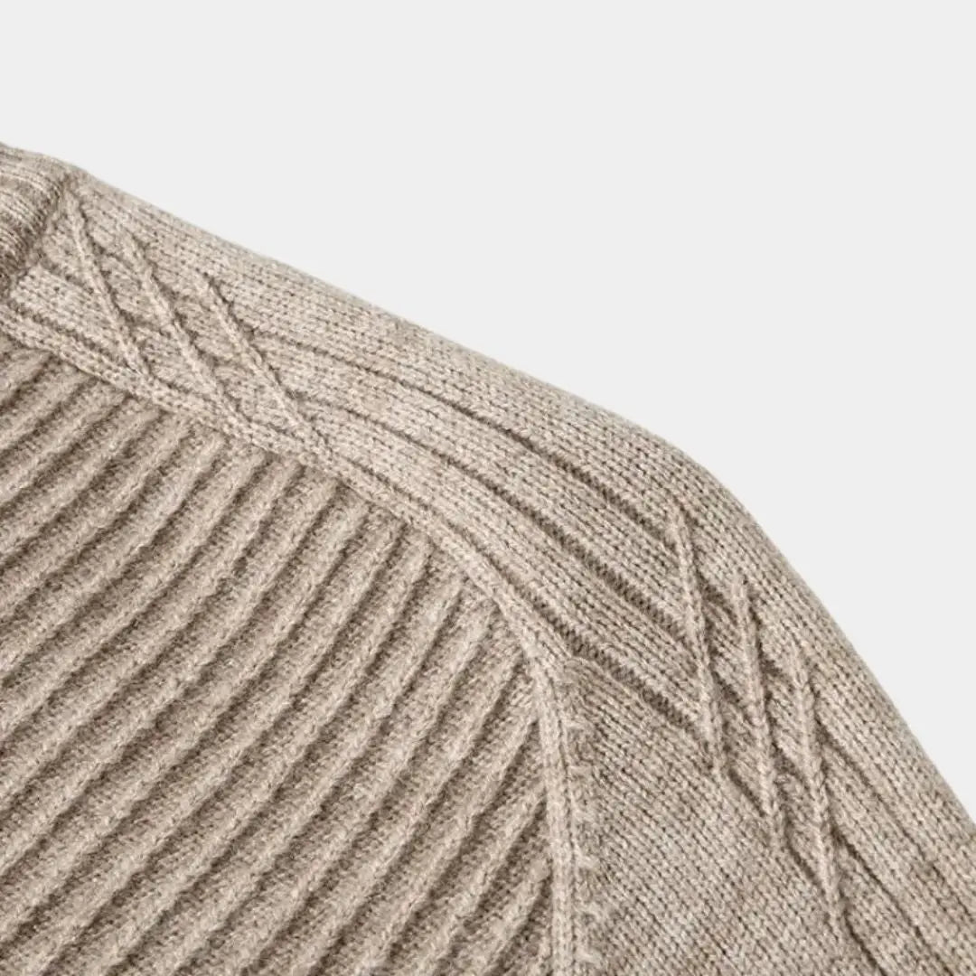 Gestreifter Wollpullover