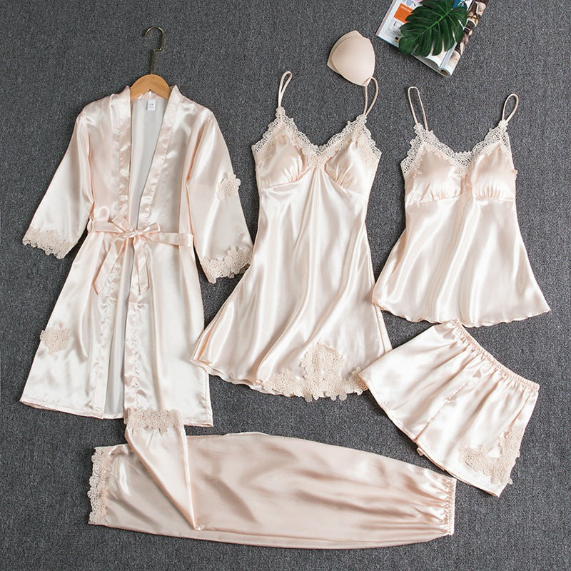 Ninette - Luxuriöses Pyjama-Set