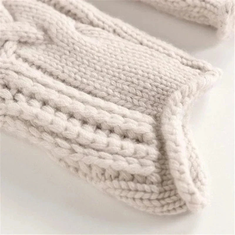 BETTINA™ Rollkragenpullover mit Zopfmuster
