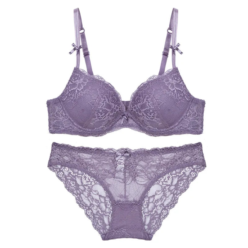 Damen Lingerie-Set mit Spitzenstickerei und Push-up-BH in Violett