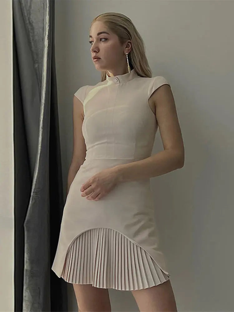 Figurbetontes Minikleid