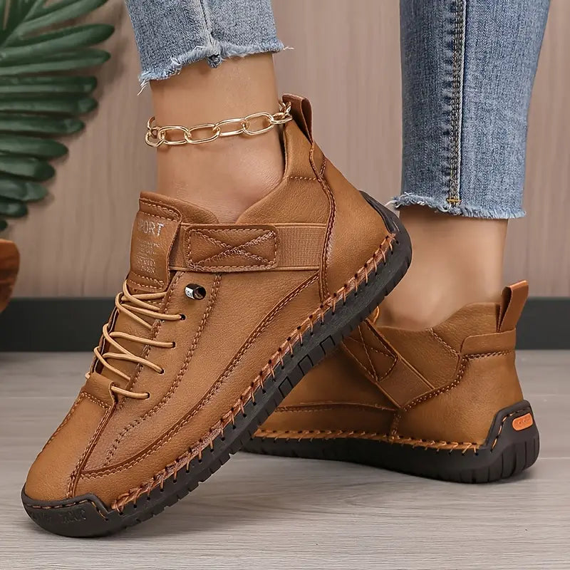 Mia™ Bequeme, stützende Sneakers
