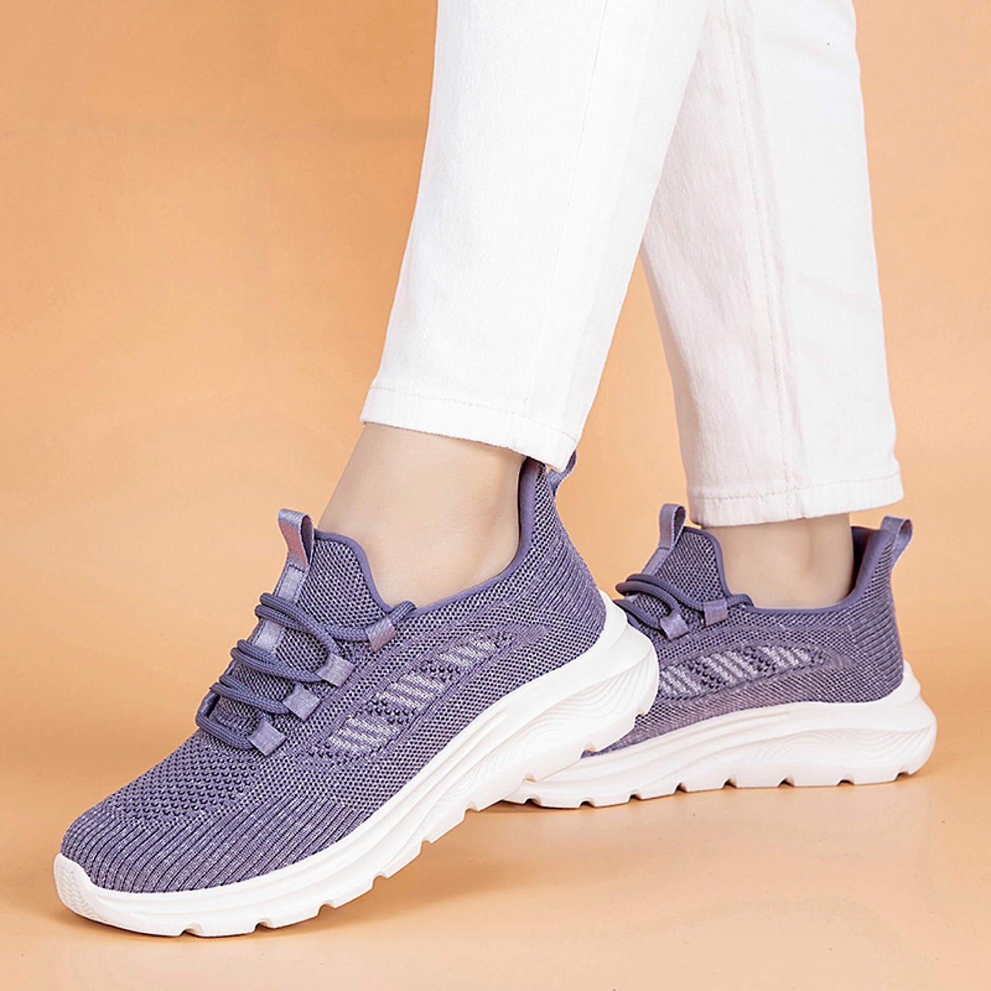 Lavellia Sneaker