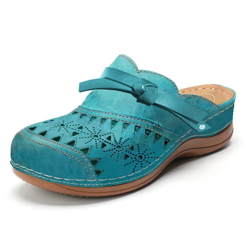 Lia Bequeme Slipper