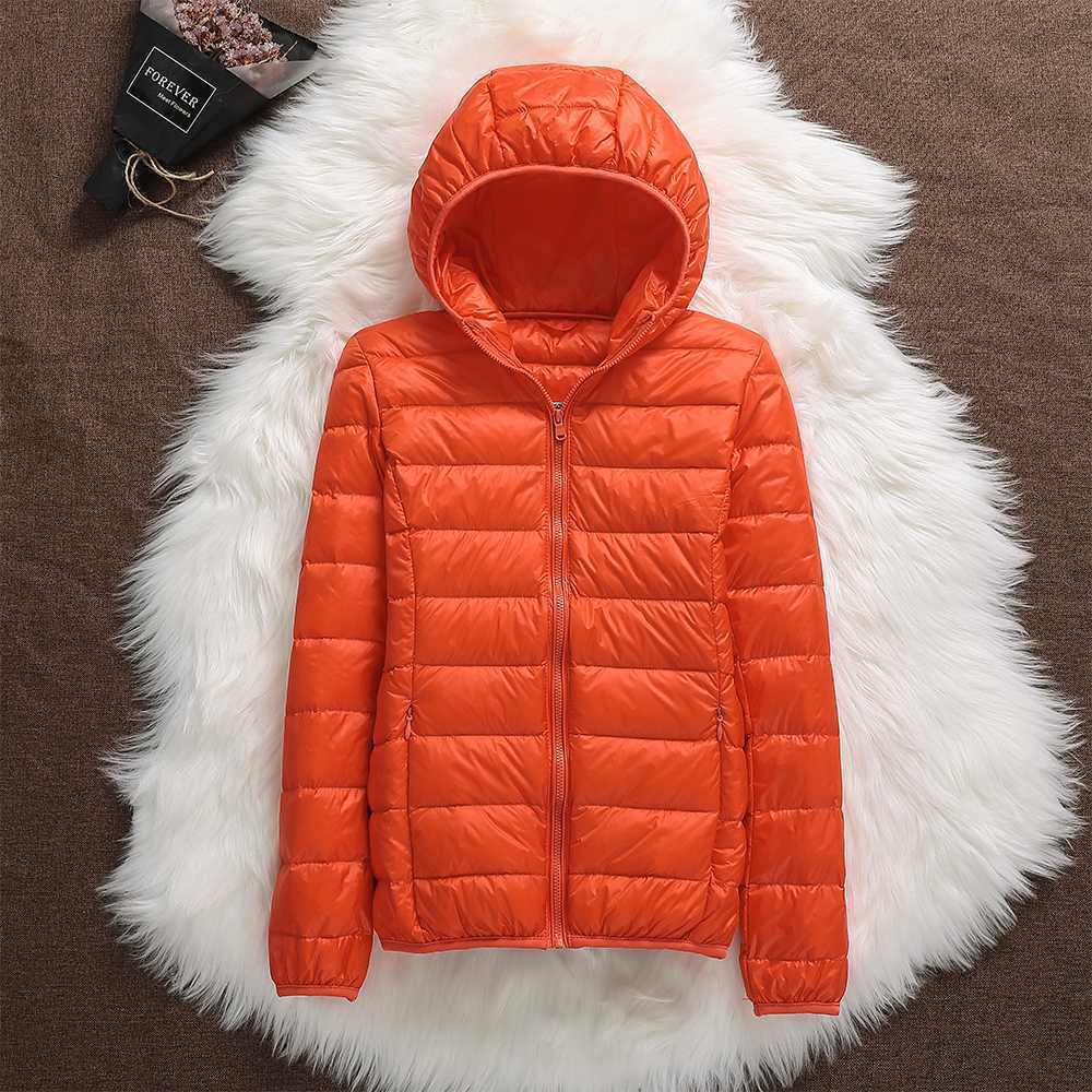 Rosnitha - Neue Winterjacke mit weißen Entenfedern