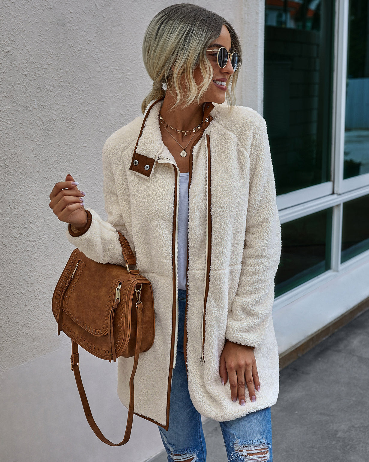 Warmer Pelzmantel mit Taschen