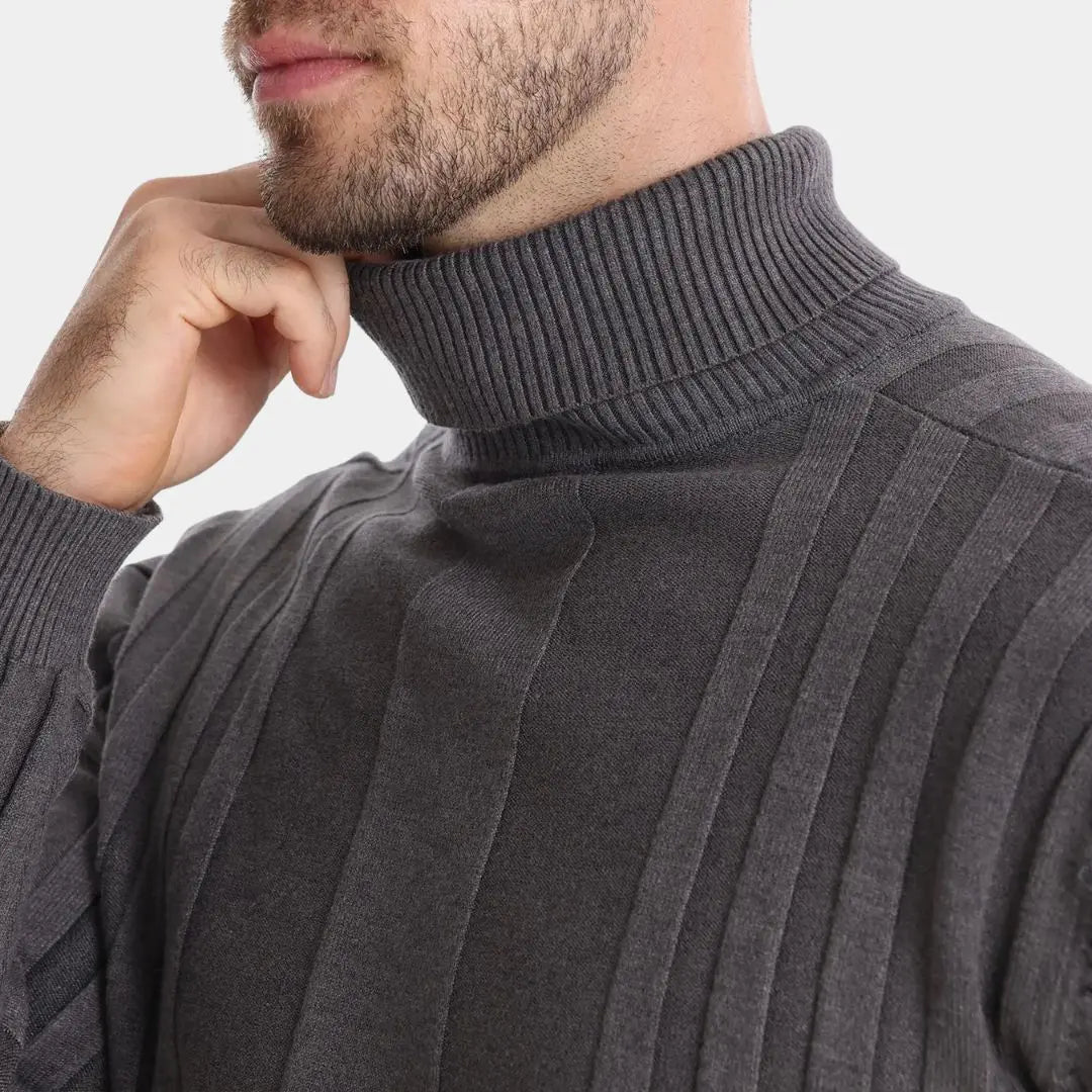 Rollkragenpullover