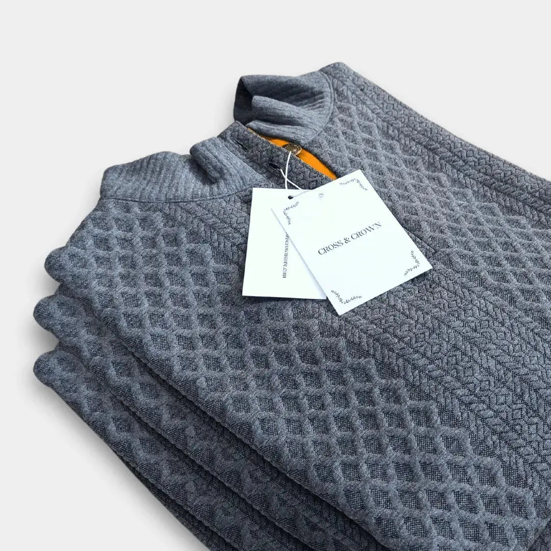 Klassischer Strickpullover