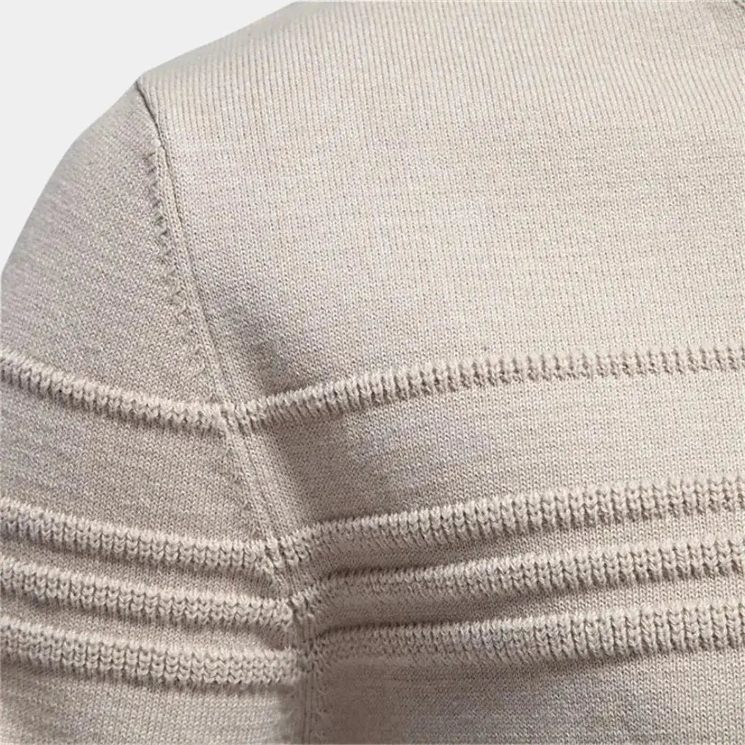 Gestrickter Pullover aus Baumwolle