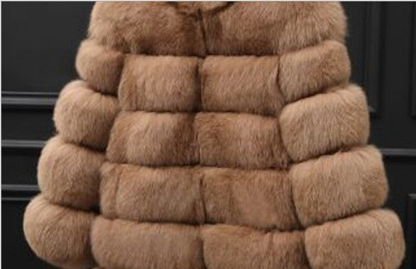 Glamouröser Pelzmantel