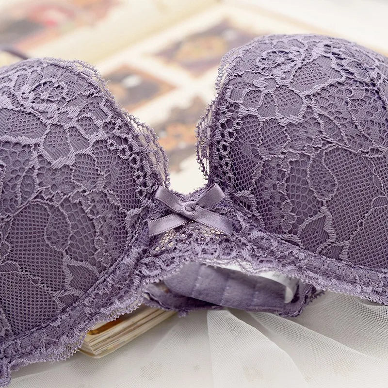 Damen Lingerie-Set mit Spitzenstickerei und Push-up-BH in Violett